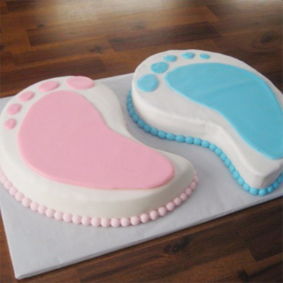 Baby Shower Cake. Baby Shoes Cake. Noida & Gurgaon – Creme Castle