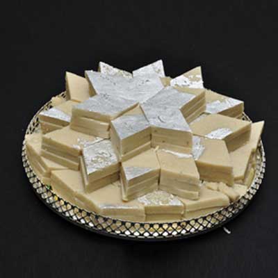 "Designer square shape Pineapple cake ( 5 step) weight-9 kgs - Click here to View more details about this Product